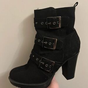 Elegant Triple Buckle Black Heeled Boots